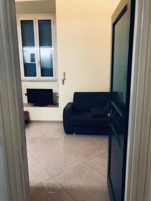 42 Appartamento Via Nazionale Rome Bagian luar foto